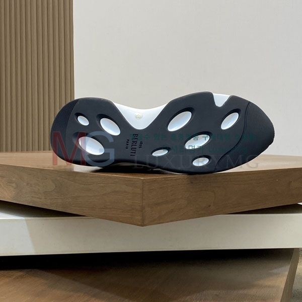 ���� ����Ƽ  ����Ŀ�� BT666501-5