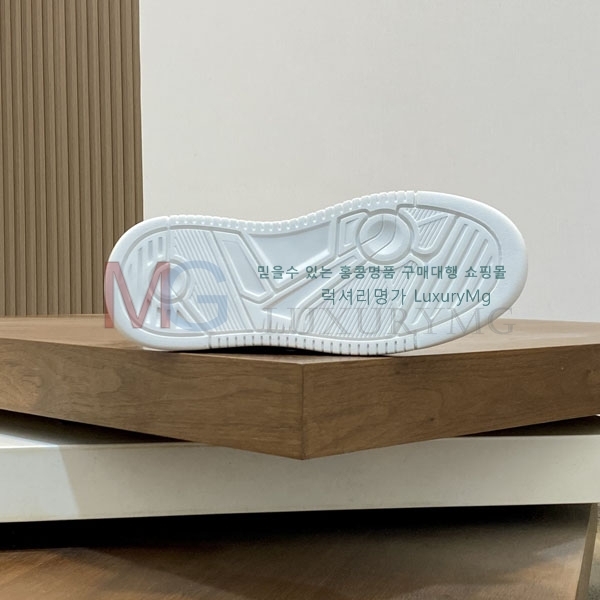 ���� ���ڷ� ��ġ�ڸ� ����Ŀ�� BC277099