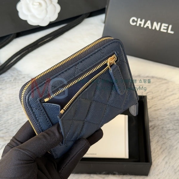 ��* Ŭ���� ���۵��� ������ AP4652-7