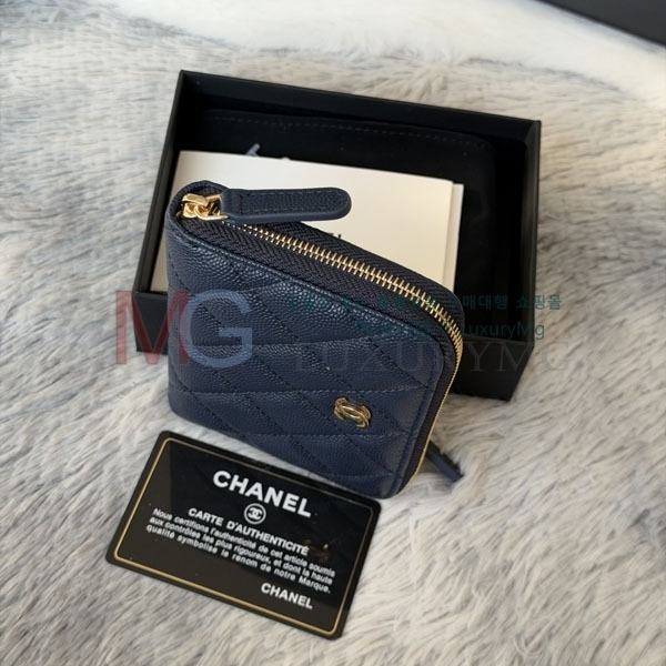 ��* Ŭ���� ���۵��� ������ AP4652-7