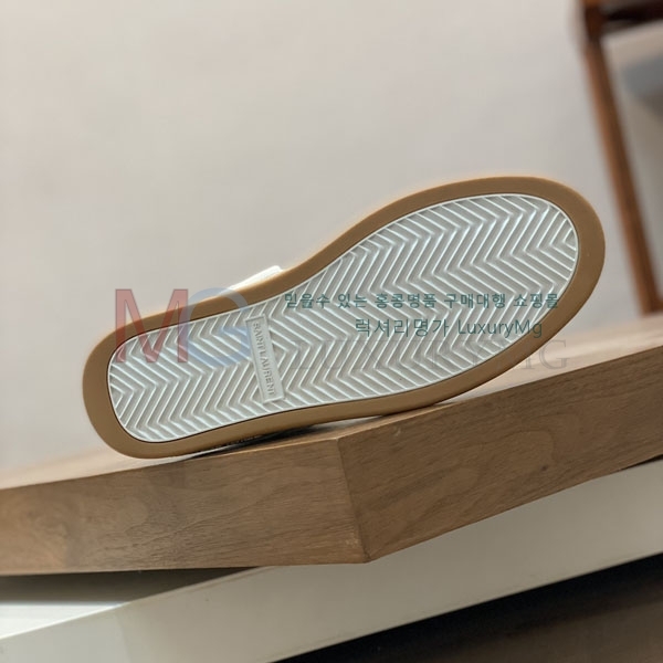 ���� ���ζ� �ϴ�ž 1YSL552669-7