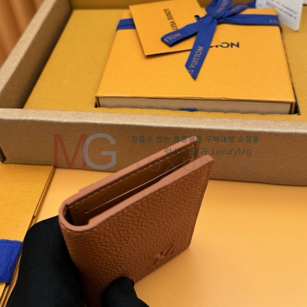 ���̺��� ���� ���ų����� M25952-52