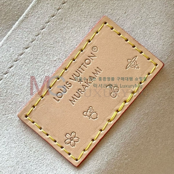 ���̺��� x TM ĳ���� �̽�Ʈ ����Ʈ M27578-1