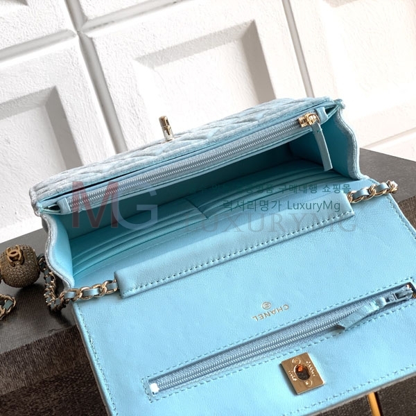 ��* ü�� �̴� ũ�ν��� A62200-3