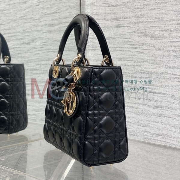 ��� ���� ���̵�� M078010-3