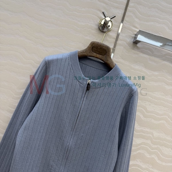 ���� �η�**�� ������ ����� LP323502-2