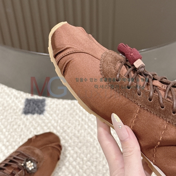 ���� �̿�̿� ����Ŀ�� MI528193-2