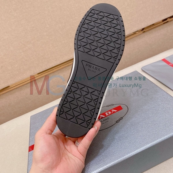 ���� ����� ����Ŀ�� P1A557703-2