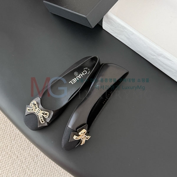 ���� ��*  �÷����� A7116602-1