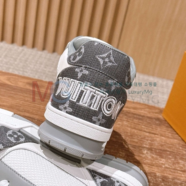 �������� ����*�� ����Ŀ�� LV618882