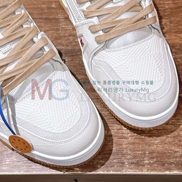 �������� ����*�� ����Ŀ�� LV618883-4