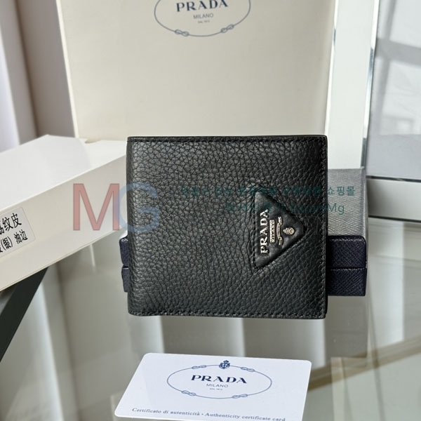 ����� ������ 2M0513-54