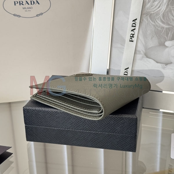 ����� ������ 2M0513-310