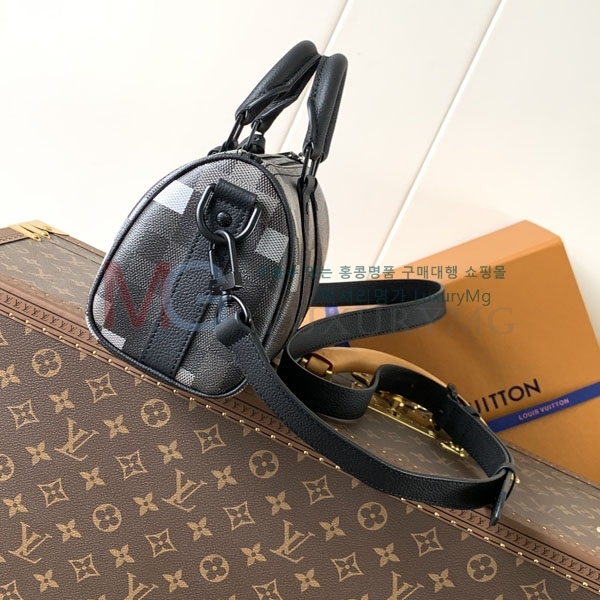 ���̺��� Ű�� �ݵѸ��� 25 M14919-1