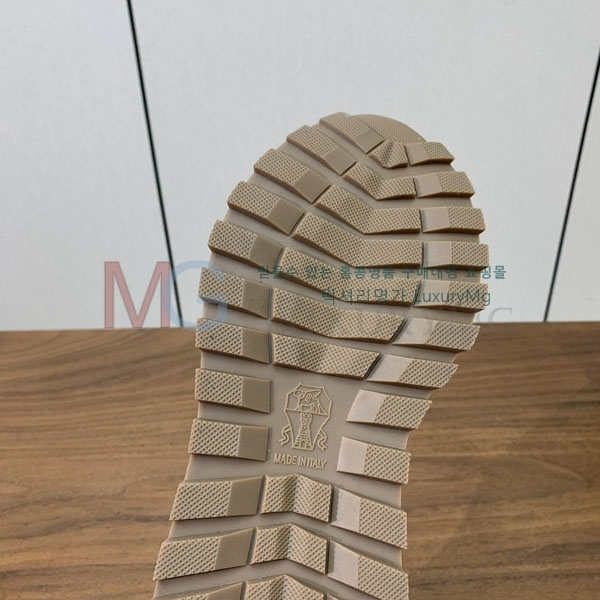 ���ڷ� ��ġ�ڸ� ����Ŀ�� BC055403-6