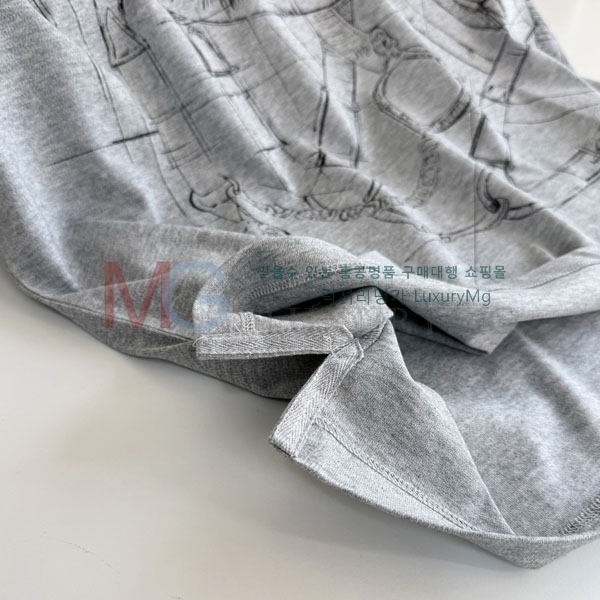 ���� �����޽� ���� Ƽ���� HE646753-2