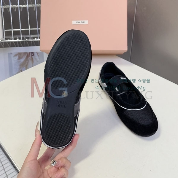 ���� �̿�̿� ����Ŀ�� 2M551123-1