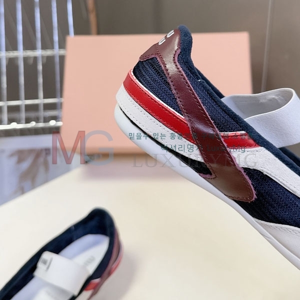 ���� �̿�̿� ����Ŀ�� 2M551123-3