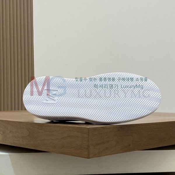 ���� ���̺��� ������ L894450