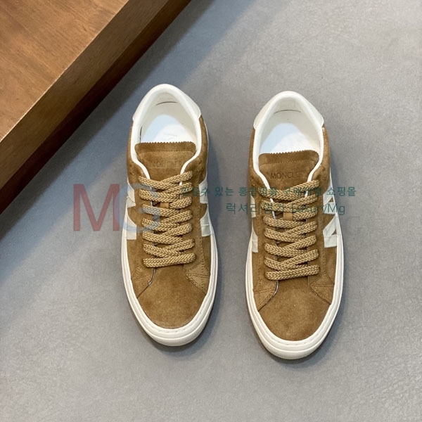 ���� ��**�� ����Ŀ�� MO699033-4