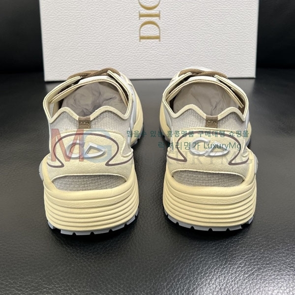 ���� ��� ����Ŀ�� D9980566-1