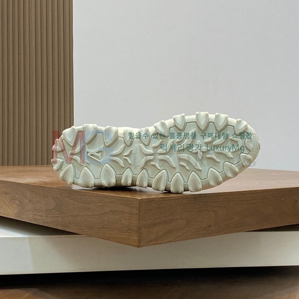 ���� ���̺��� ����Ŀ�� L895503-5