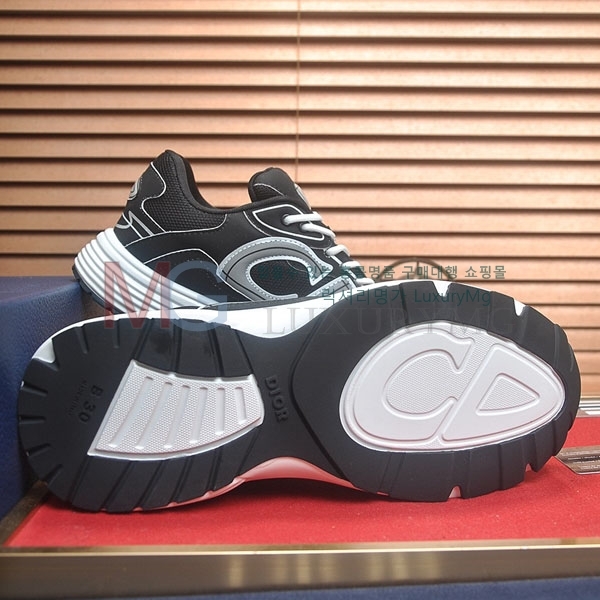 ���� ��� ����Ŀ�� DR11807-8