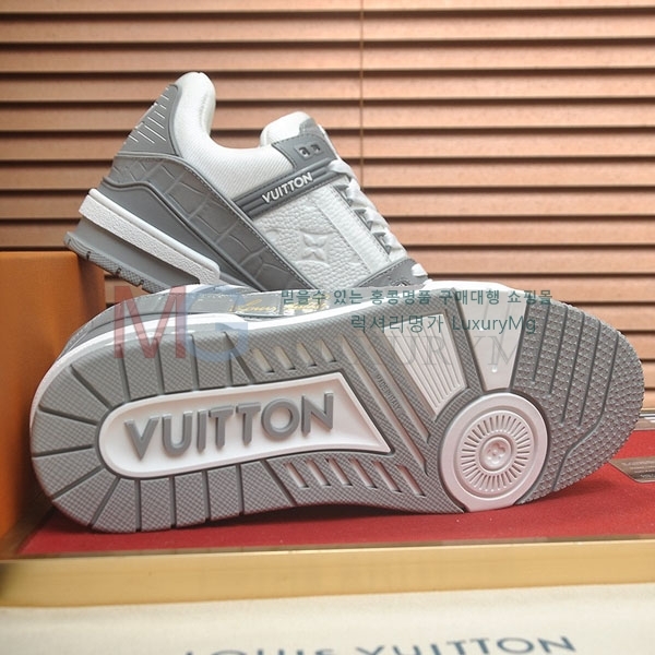 �������� ����*�� ����Ŀ�� LV774560-4