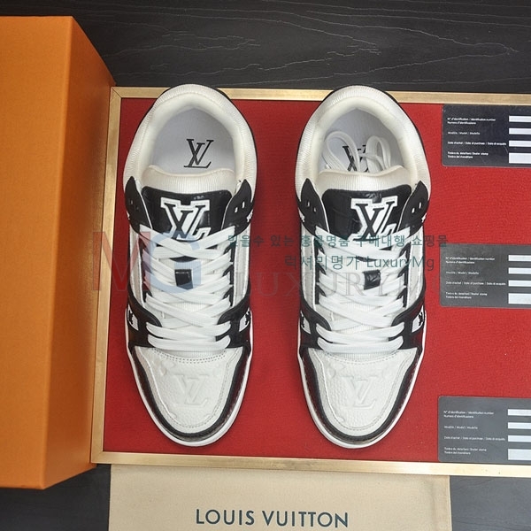 �������� ����*�� ����Ŀ�� LV774560-8