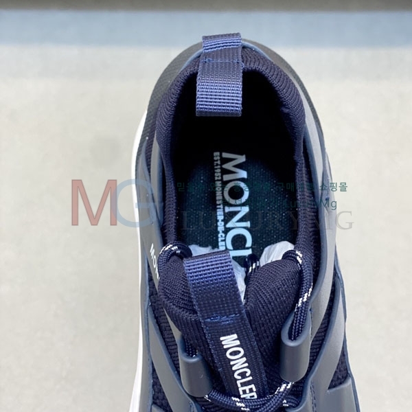 ���� ��**�� ����Ŀ�� MO226033-3