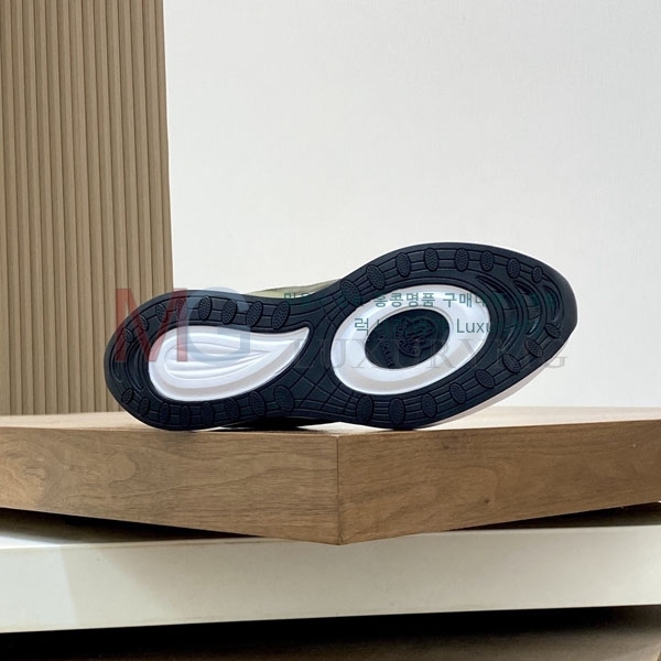 ���� ��**�� ����Ŀ�� MO226035-4