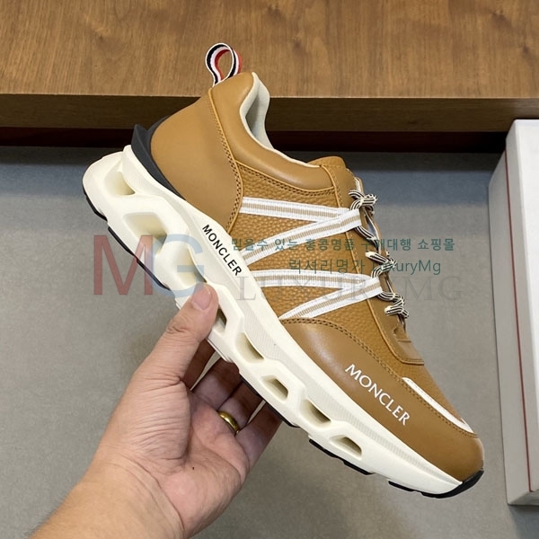 ���� ��**�� ����Ŀ�� MO226036-8