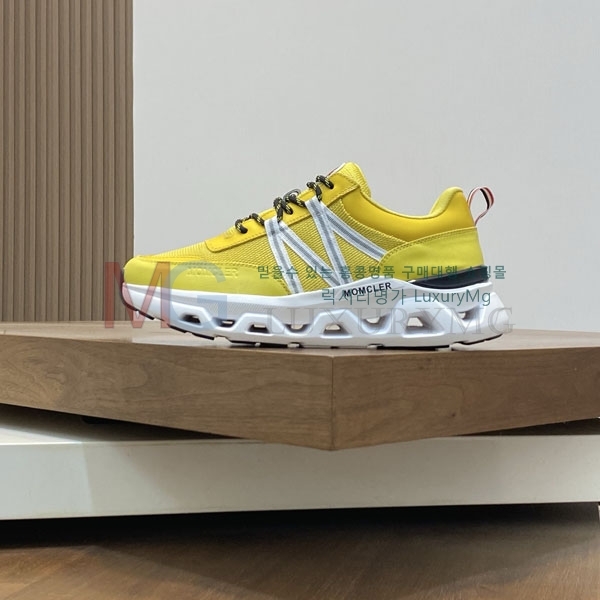 ���� ��**�� ����Ŀ�� MO226011-4