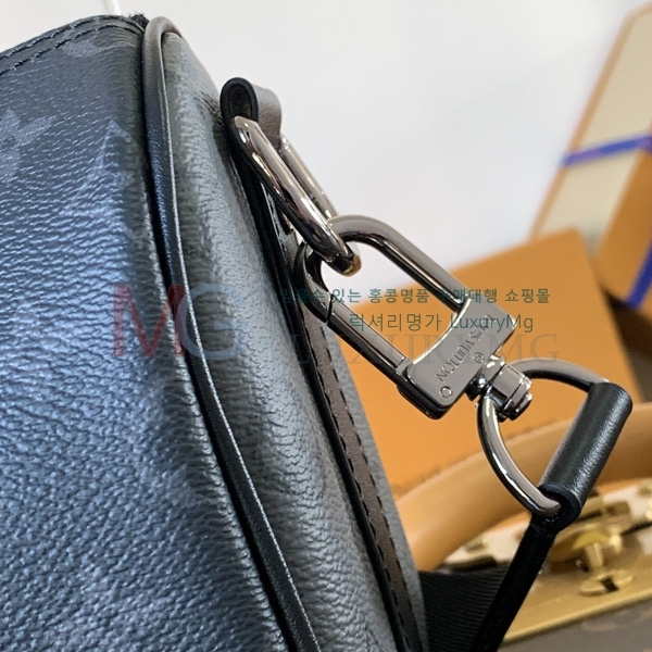 ���̺��� Ű�� �ݵѸ��� 25 M46271