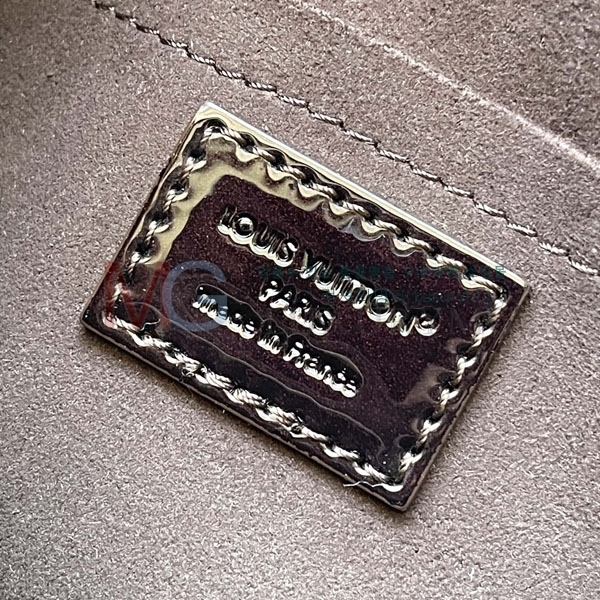 ���̺��� Ŭ��� �̴� ����� M27173-1