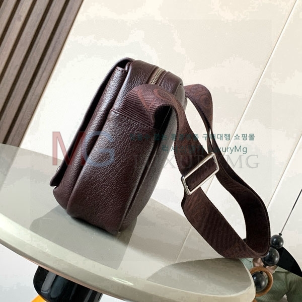 �ο��� ���� ũ�ν��� L9094-1