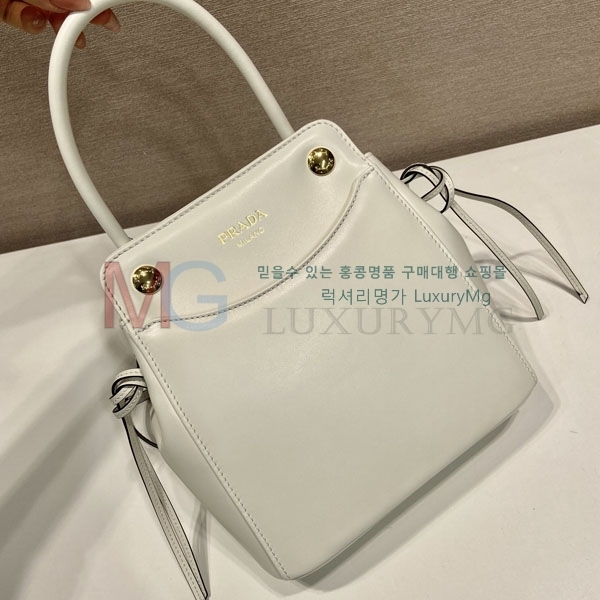 ����� ĳ�� �̴� ���� �ڵ�� 1BA496-2