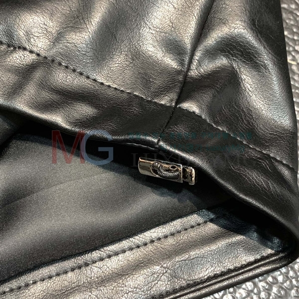 ���� ����� ���� 3833154