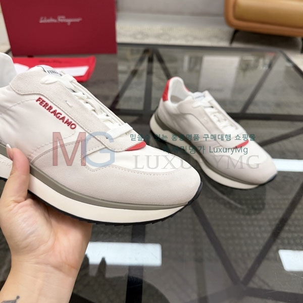 ���� ��󰡸� ����Ŀ�� F5502031-4