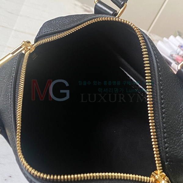 ���̺��� ���ǵ� �ݵѸ��� 20 M58953-300