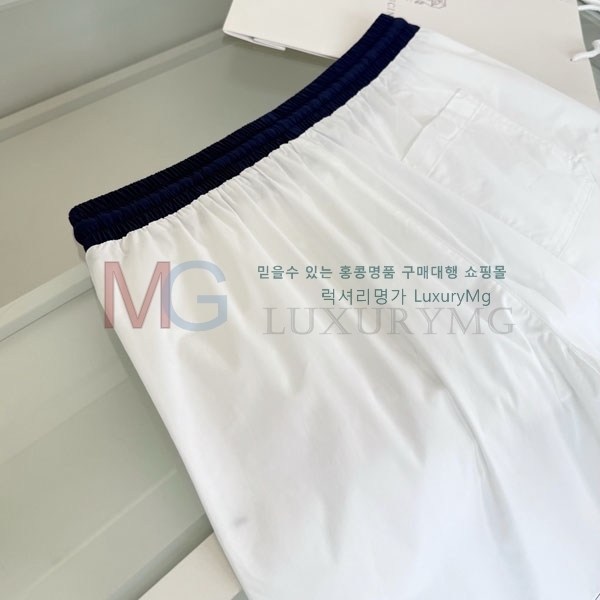 ���� ���ڷ� ��ġ�ڸ� �ݹ��� 23435609
