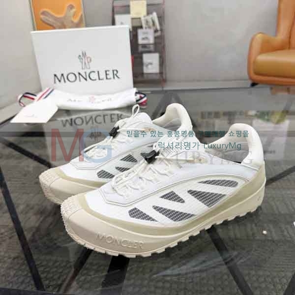 ���� ��**�� ����Ŀ�� M2N6603-4