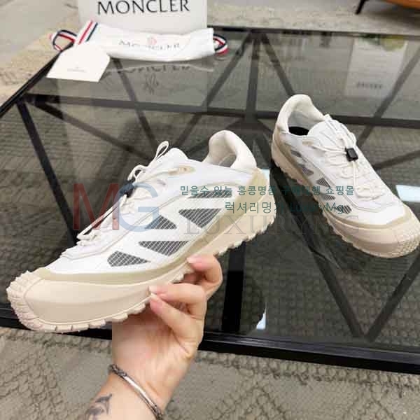 ���� ��**�� ����Ŀ�� M2N6603-4