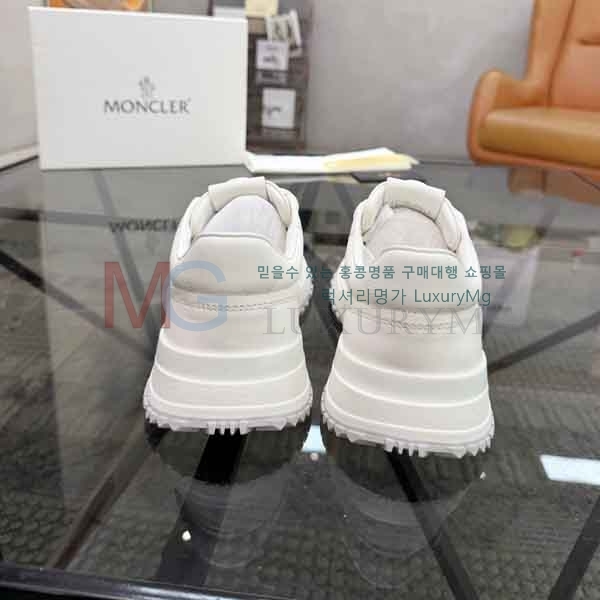 ���� ��**�� ����Ŀ�� M211905-1