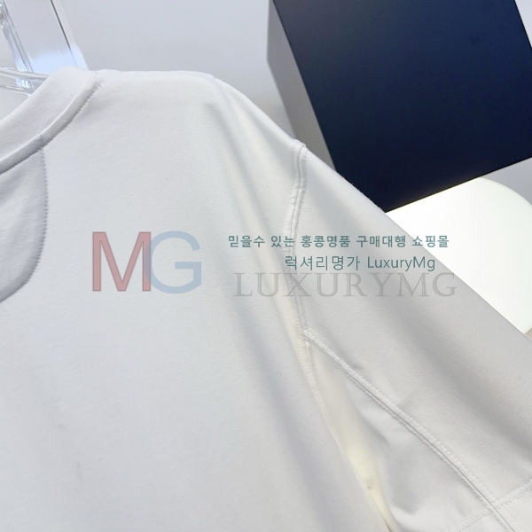 �������� ���ڷ� ��ġ�ڸ� ���� Ƽ���� BC234520-1