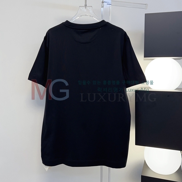 �������� ���ڷ� ��ġ�ڸ� ���� Ƽ���� BC234520-3
