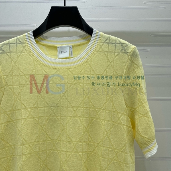 ���� �̿�̿� ���� Ƽ���� MU4653730-8