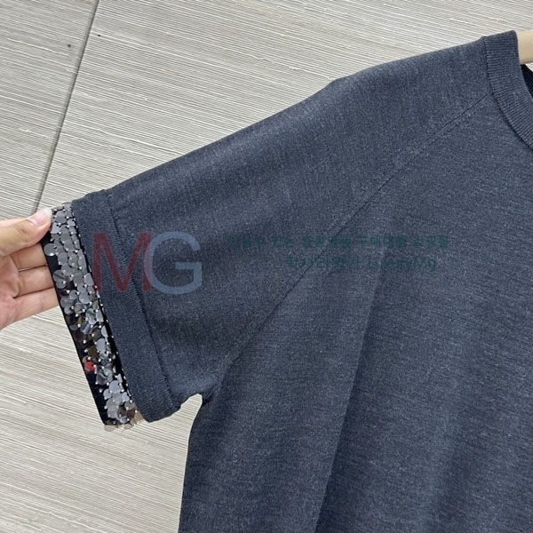 ���� ���ڷ� ��ġ�ڸ� ���� Ƽ���� BC2350623-6