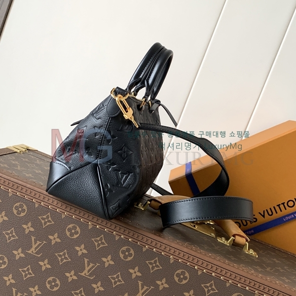 ���̺��� ��ī�̶��� PM M28511-2