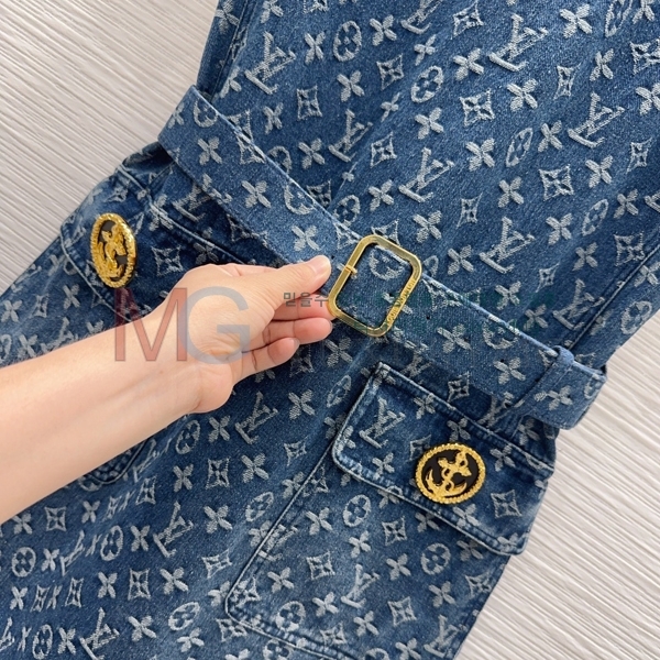 ���� ���̺��� ���ǽ� LV5465740-2
